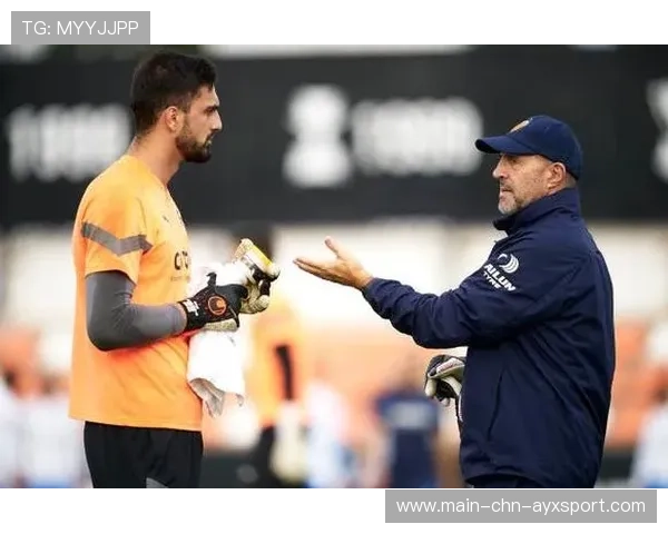 欧冠教练更迭带来球队战术风格剧变